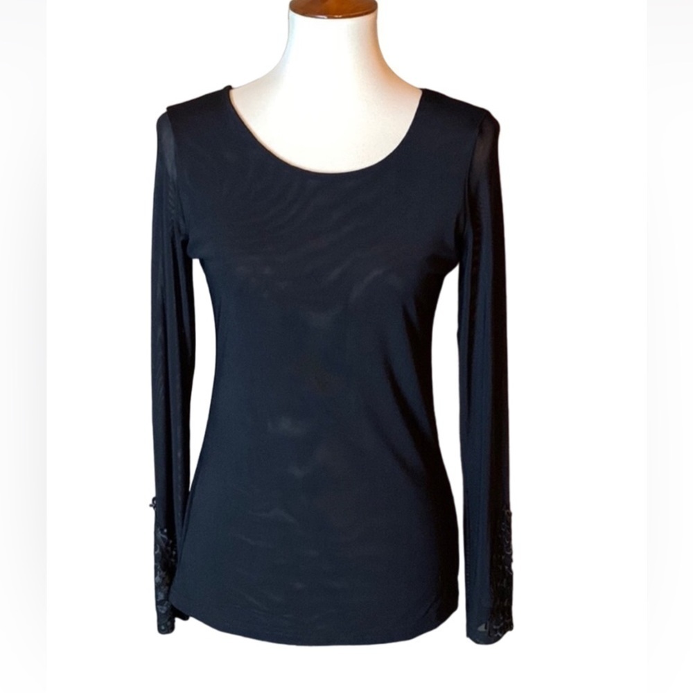 Molly Bracken black knitted under sweater Size Small / Medium New